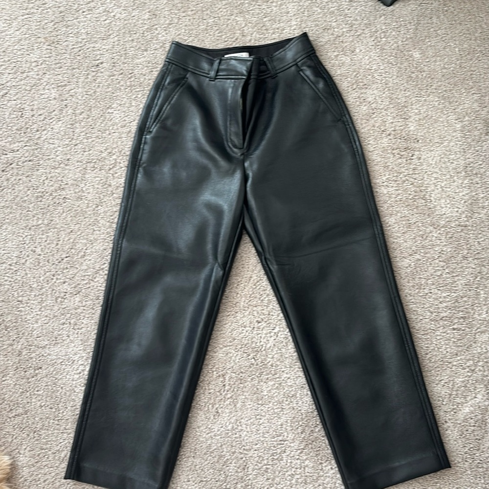Aritzia Babaton Faux Leather Ankle Cut Pant